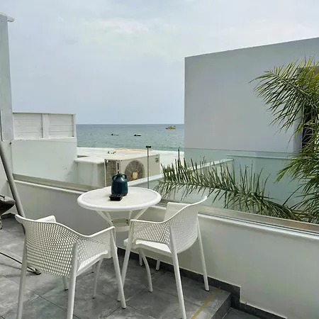 Dimitra Boutique Aparthotel 2*